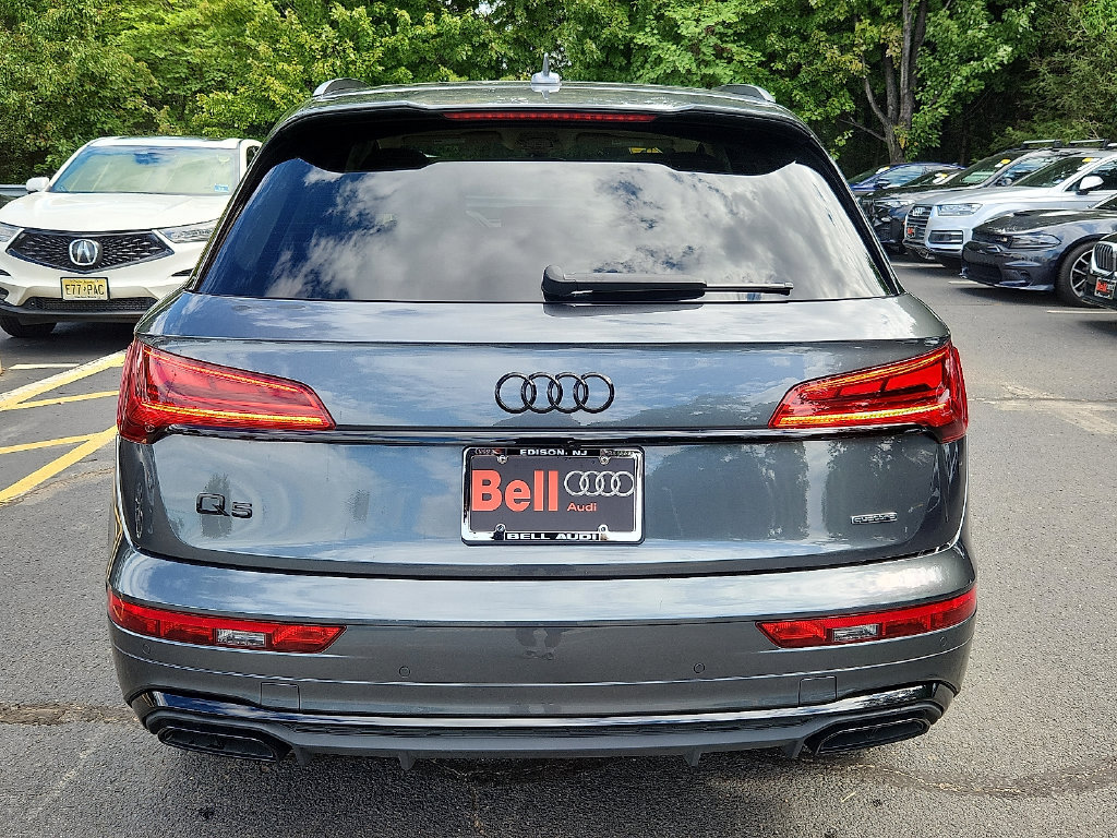 Used 2023 Audi Q5 2.0T Premium Plus w/ Premium Plus Package AWD/4WD image 11
