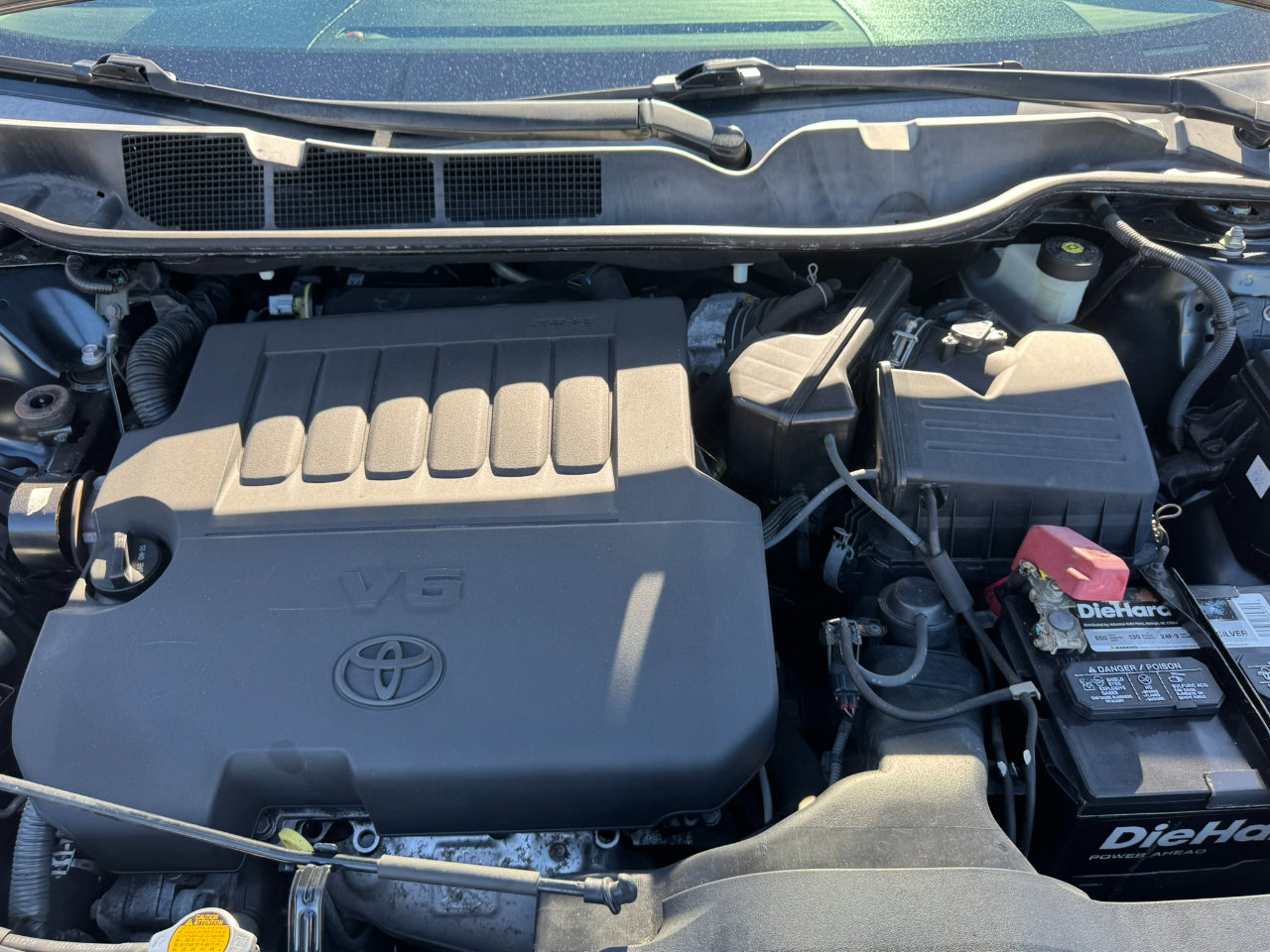 Used 2013 Toyota Venza Limited image 35