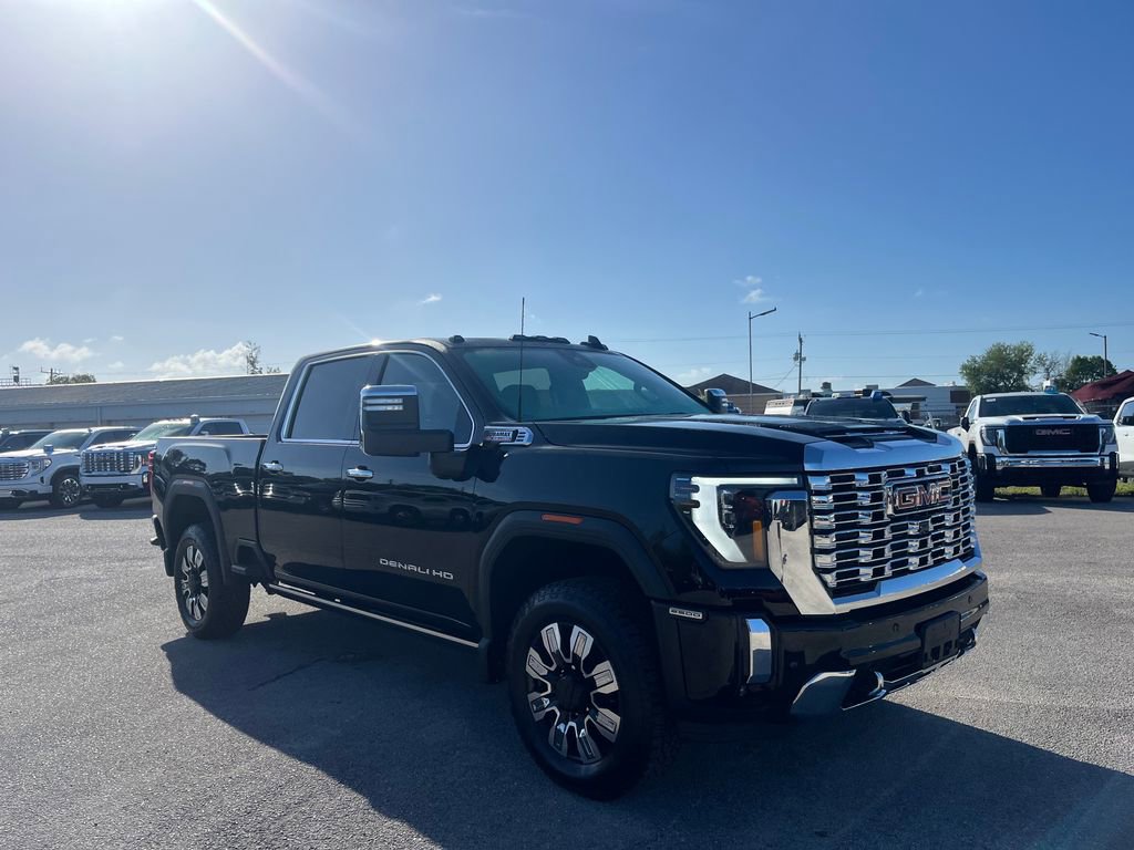 Used 2024 GMC Sierra 2500 Denali w/ Denali Reserve Package image 2