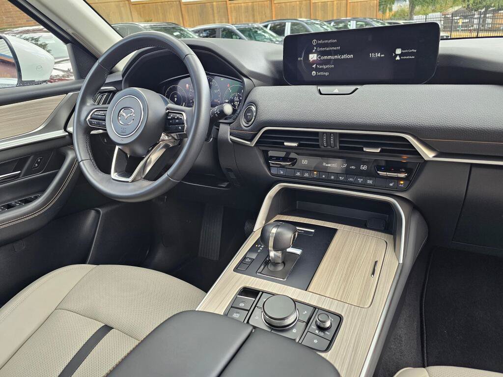 Certified 2024 MAZDA CX-90 Plug-In Hybrid w/ Premium Pkg AWD/4WD image 12
