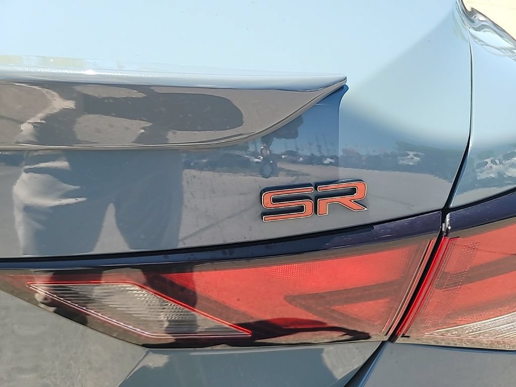Used 2024 Nissan Sentra SR w/ SR Premium Package FWD image 9