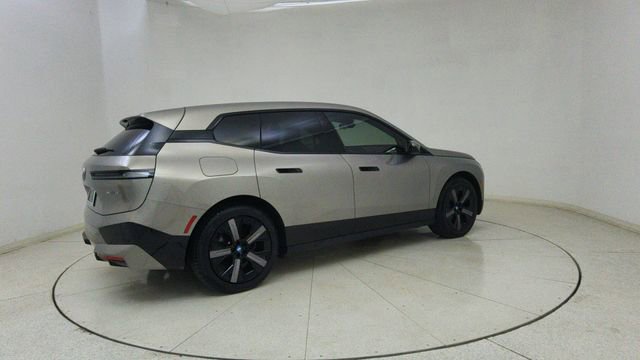 Used 2024 BMW iX xDrive50 w/ Premium Package image 68