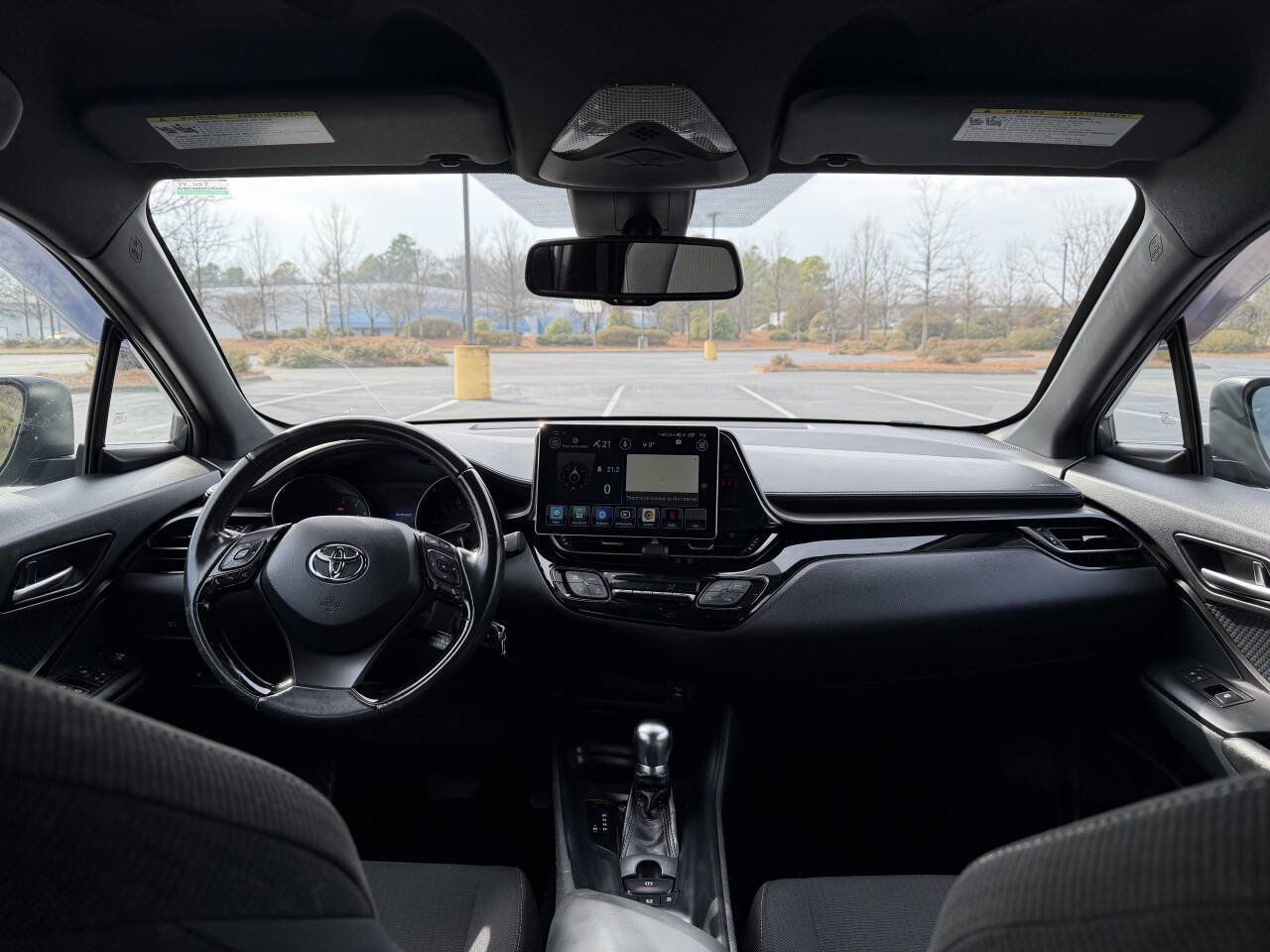 Used 2018 Toyota C-HR XLE image 21