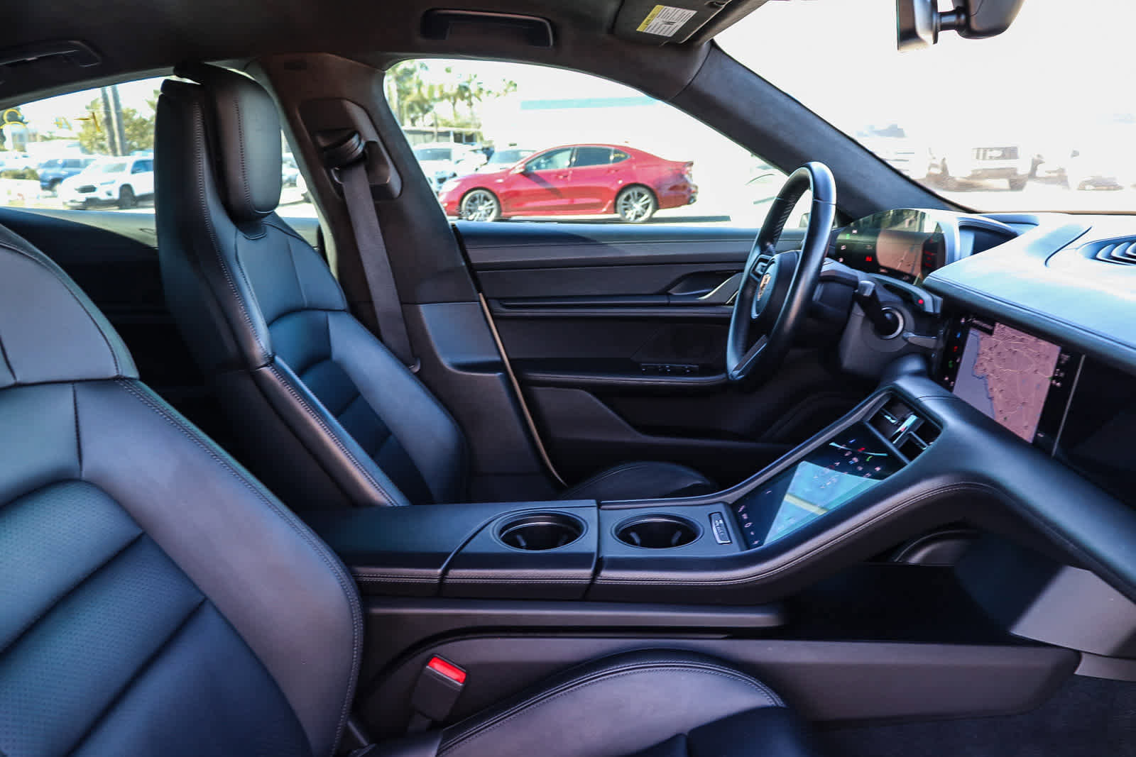 Used 2021 Porsche Taycan Turbo image 18