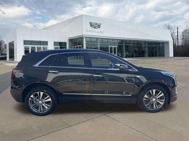 New 2026 Cadillac XT5 Premium Luxury image 2