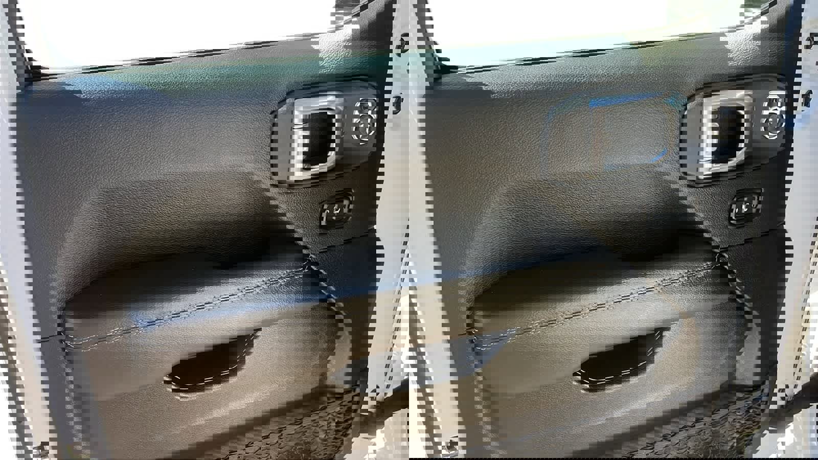 Certified 2023 Jeep Gladiator Overland image 10