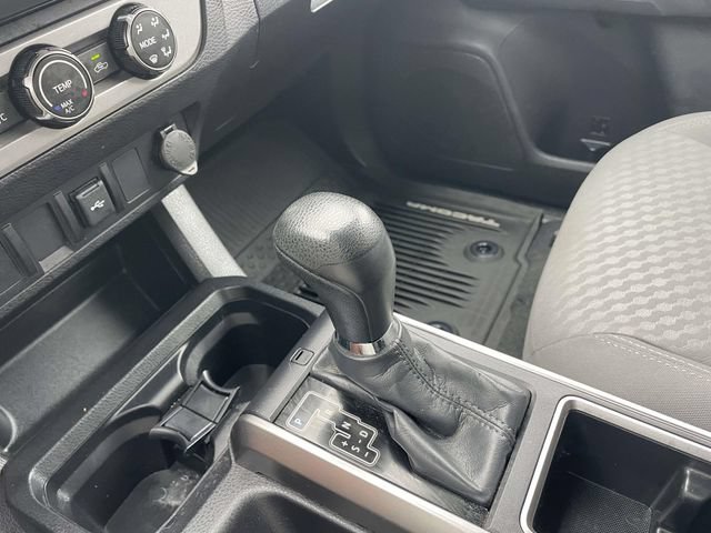 Used 2023 Toyota Tacoma SR5 w/ SR5 Appearance Package RWD image 41