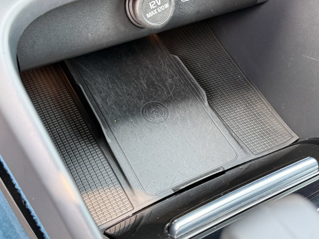 Certified 2023 Volvo C40 P8 Recharge Plus AWD/4WD image 35