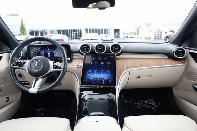 Used 2023 Mercedes-Benz C 300 4MATIC Sedan image 13