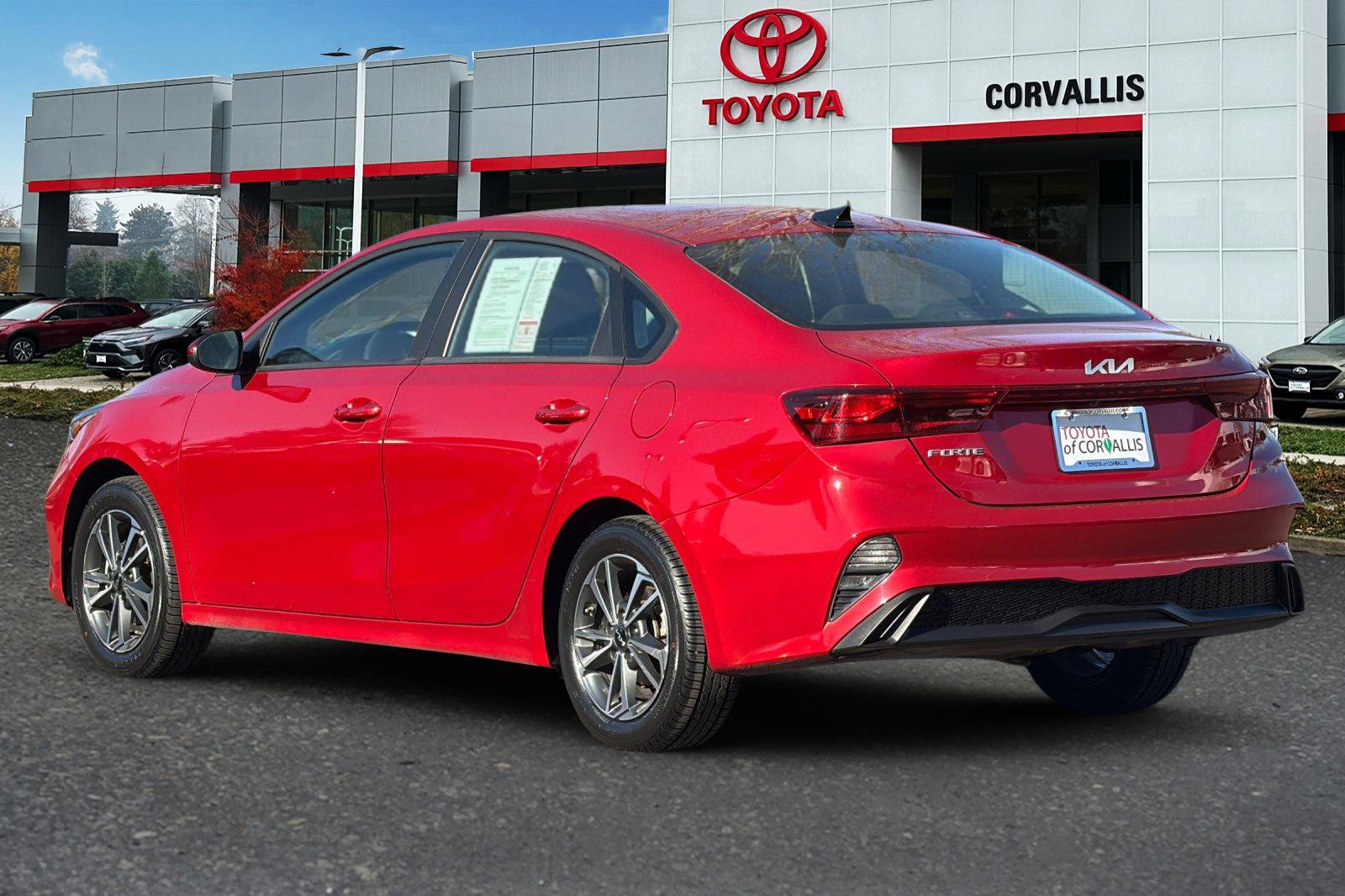 Used 2024 Kia Forte LXS image 6