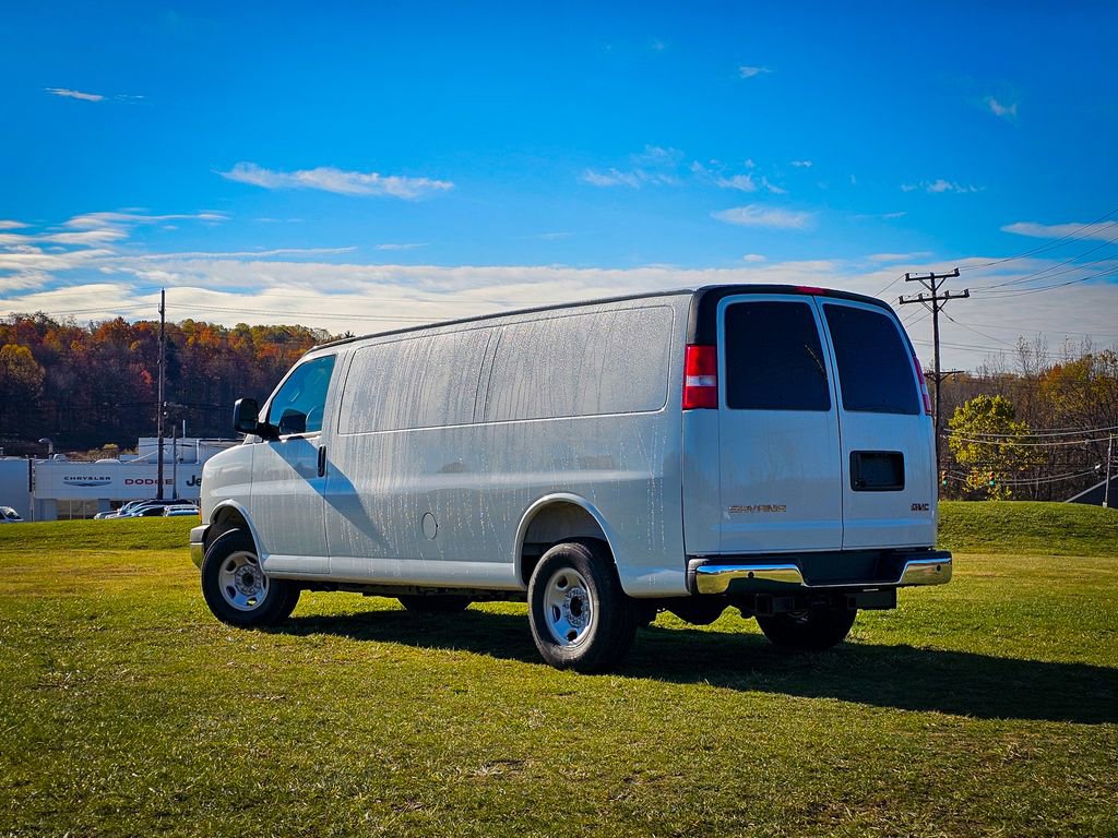 New 2025 GMC Savana 3500 Extended w/ Driver Convenience Package image 6