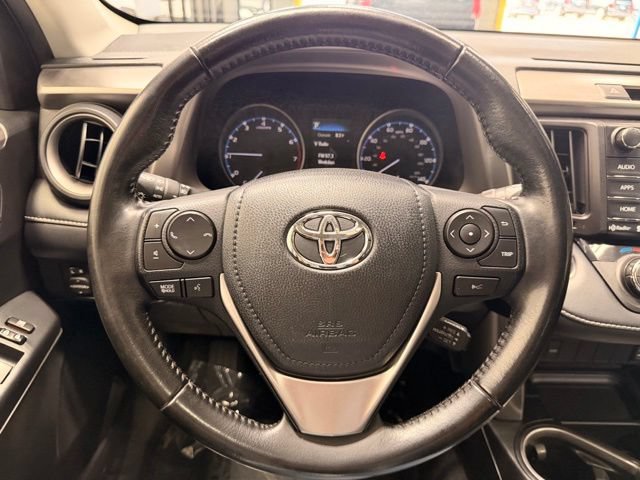 Used 2017 Toyota RAV4 XLE AWD/4WD image 25