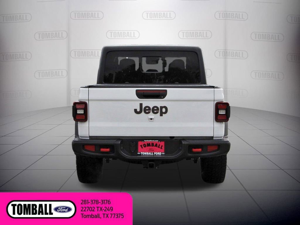 Used 2024 Jeep Gladiator Rubicon w/ Technology Group image 6