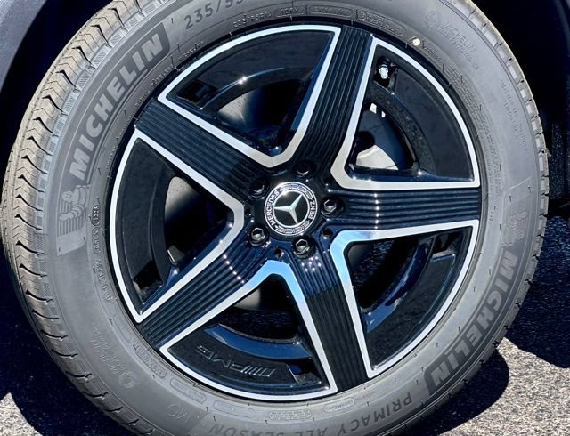 New 2026 Mercedes-Benz GLC 300 4MATIC image 9