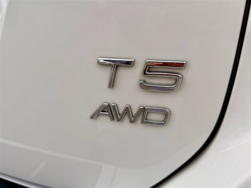 Used 2016 Volvo XC60 T5 Premier AWD/4WD image 30