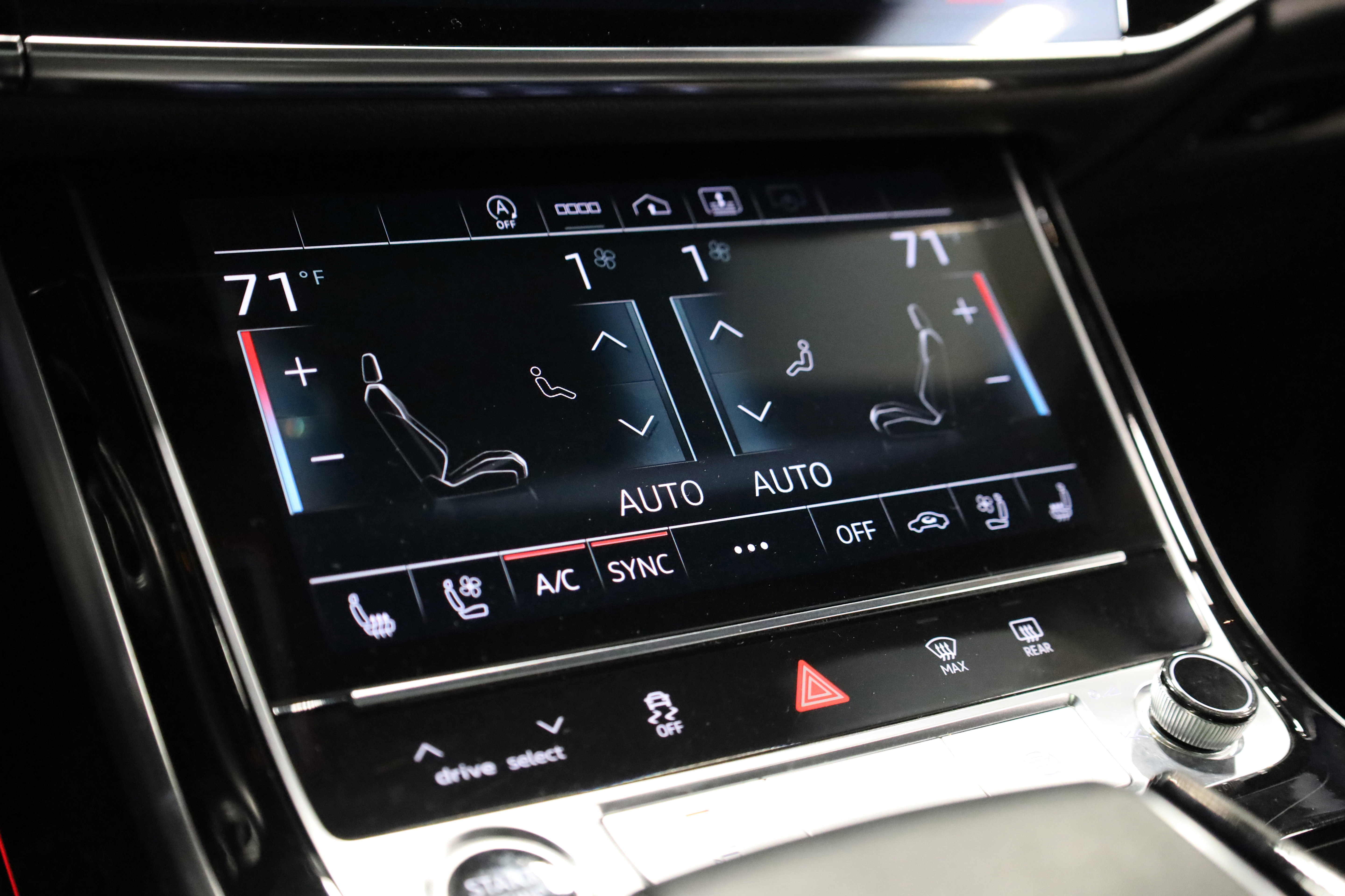 Used 2022 Audi A8 L 3.0T w/ Executive Package image 29