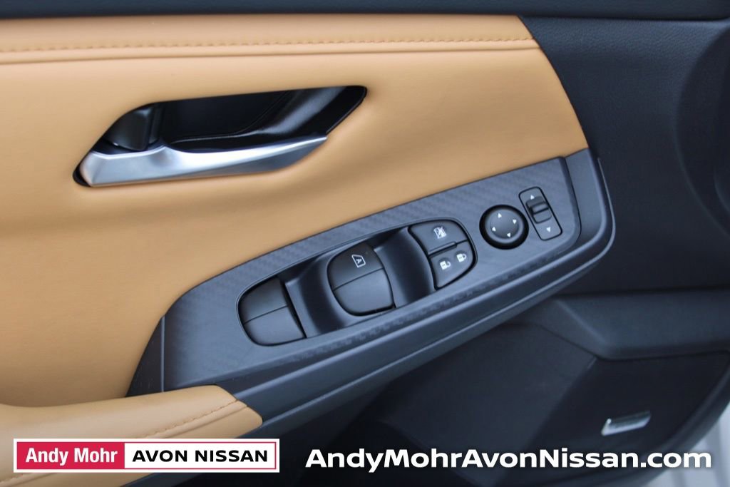 New 2025 Nissan Sentra SV w/ SV Premium Package image 11