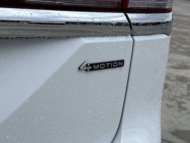 Certified 2025 Volkswagen Atlas SE image 4