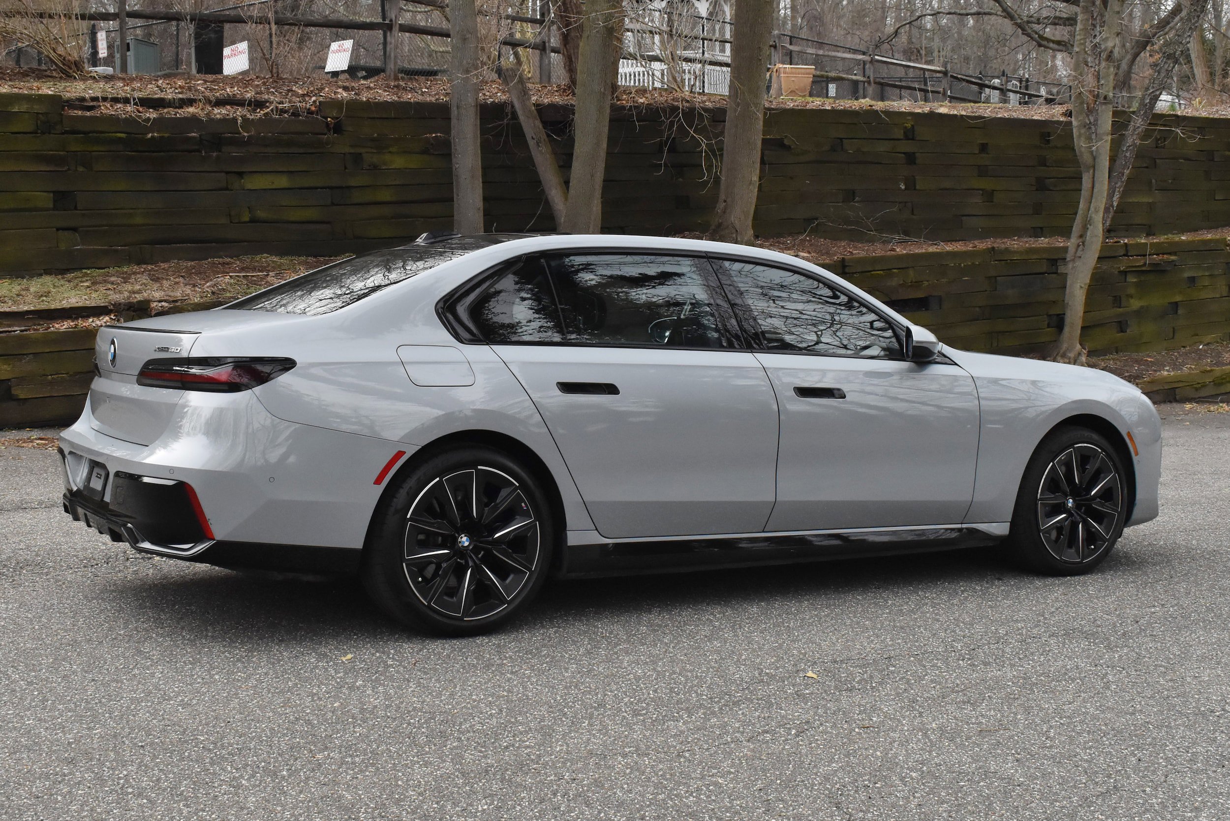 Used 2023 BMW i7 xDrive60 image 7