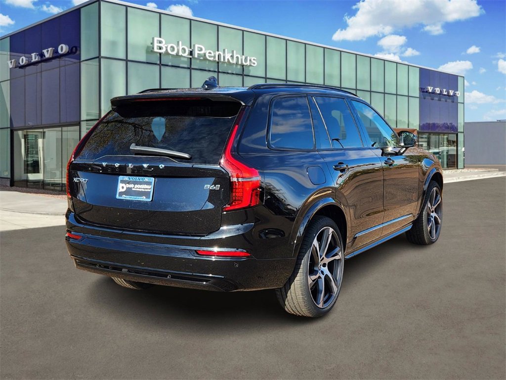 New 2026 Volvo XC90 B6 Ultra w/ Lounge Package image 3