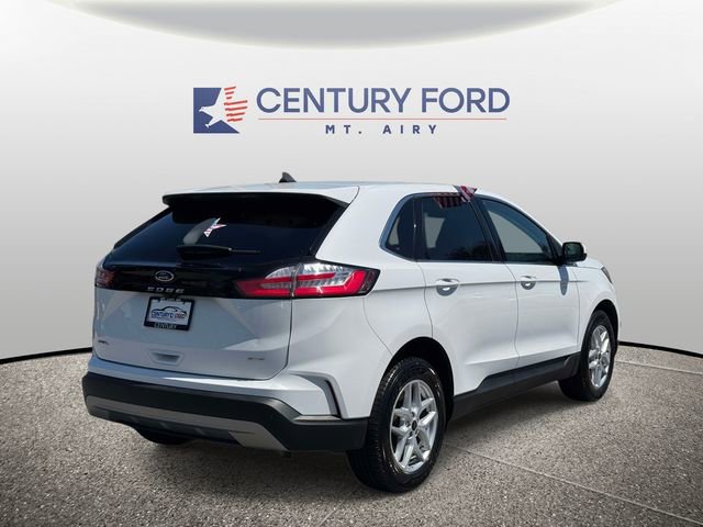 Used 2024 Ford Edge SEL AWD/4WD image 2