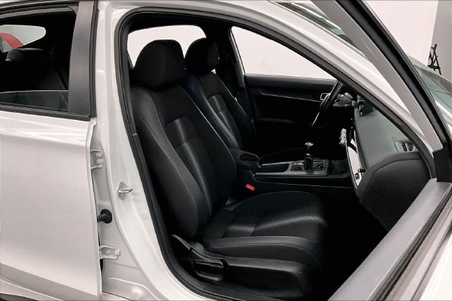 Used 2024 Honda Civic Sport image 8