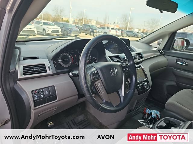 Used 2016 Honda Odyssey SE image 8
