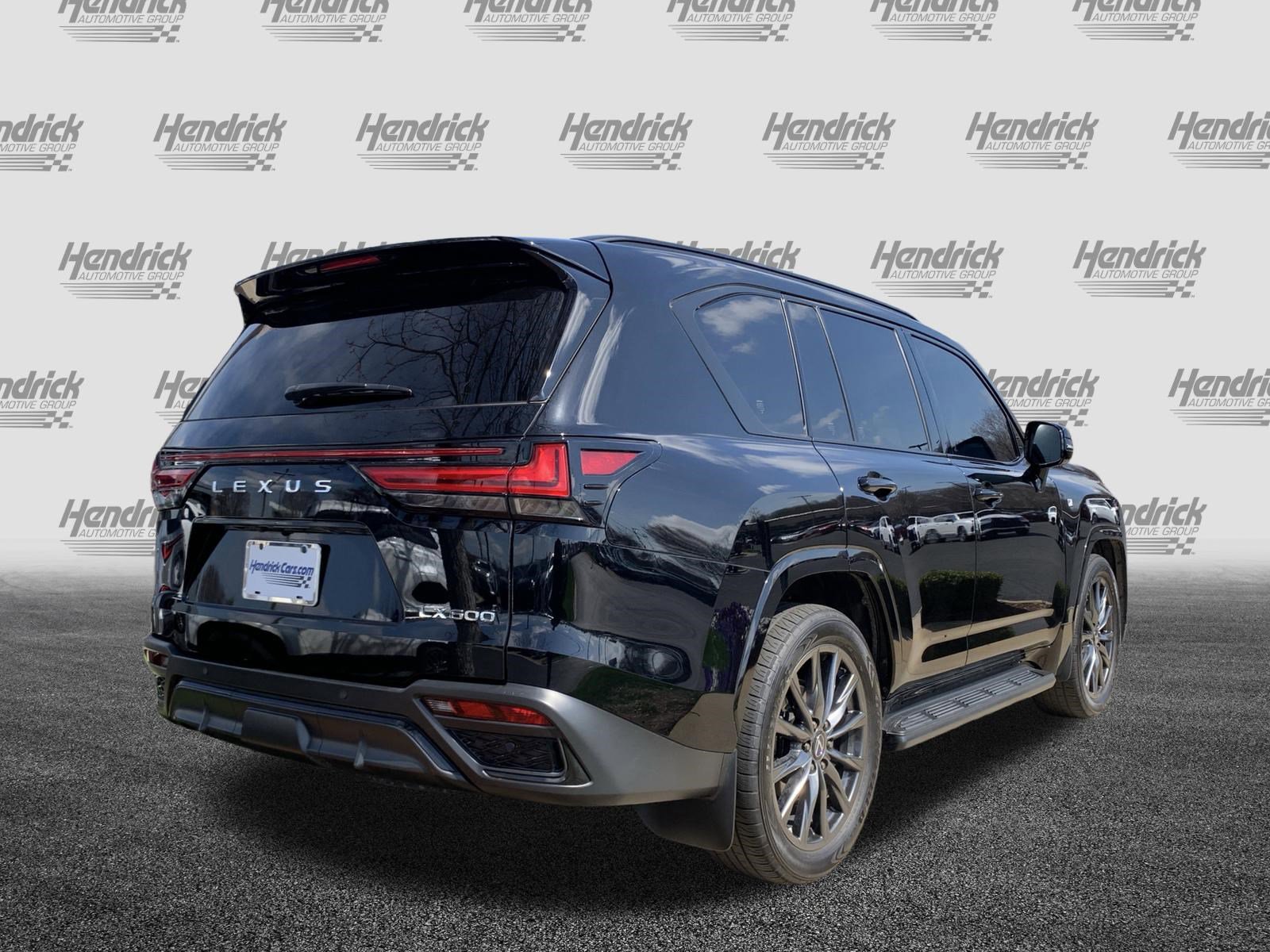 Certified 2024 Lexus LX 600 F Sport image 10