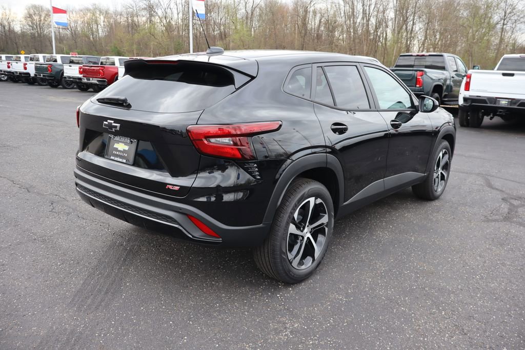 New 2026 Chevrolet Trax RS w/ Sunroof Package image 24
