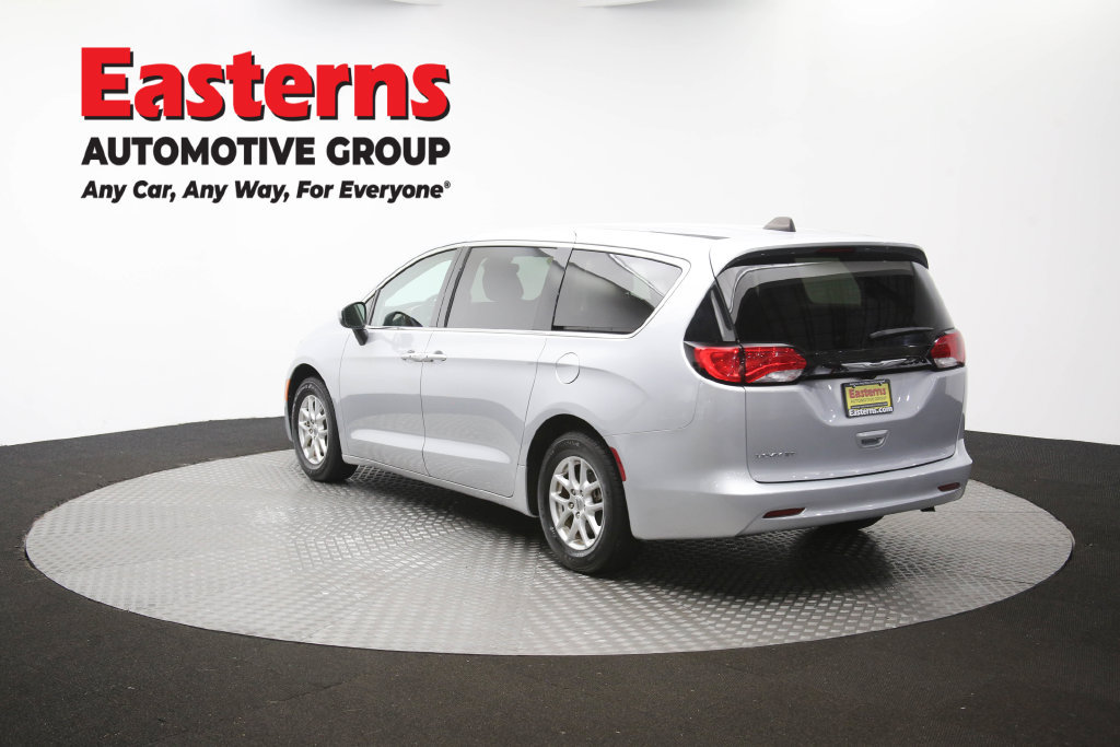 Used 2023 Chrysler Voyager LX FWD image 68