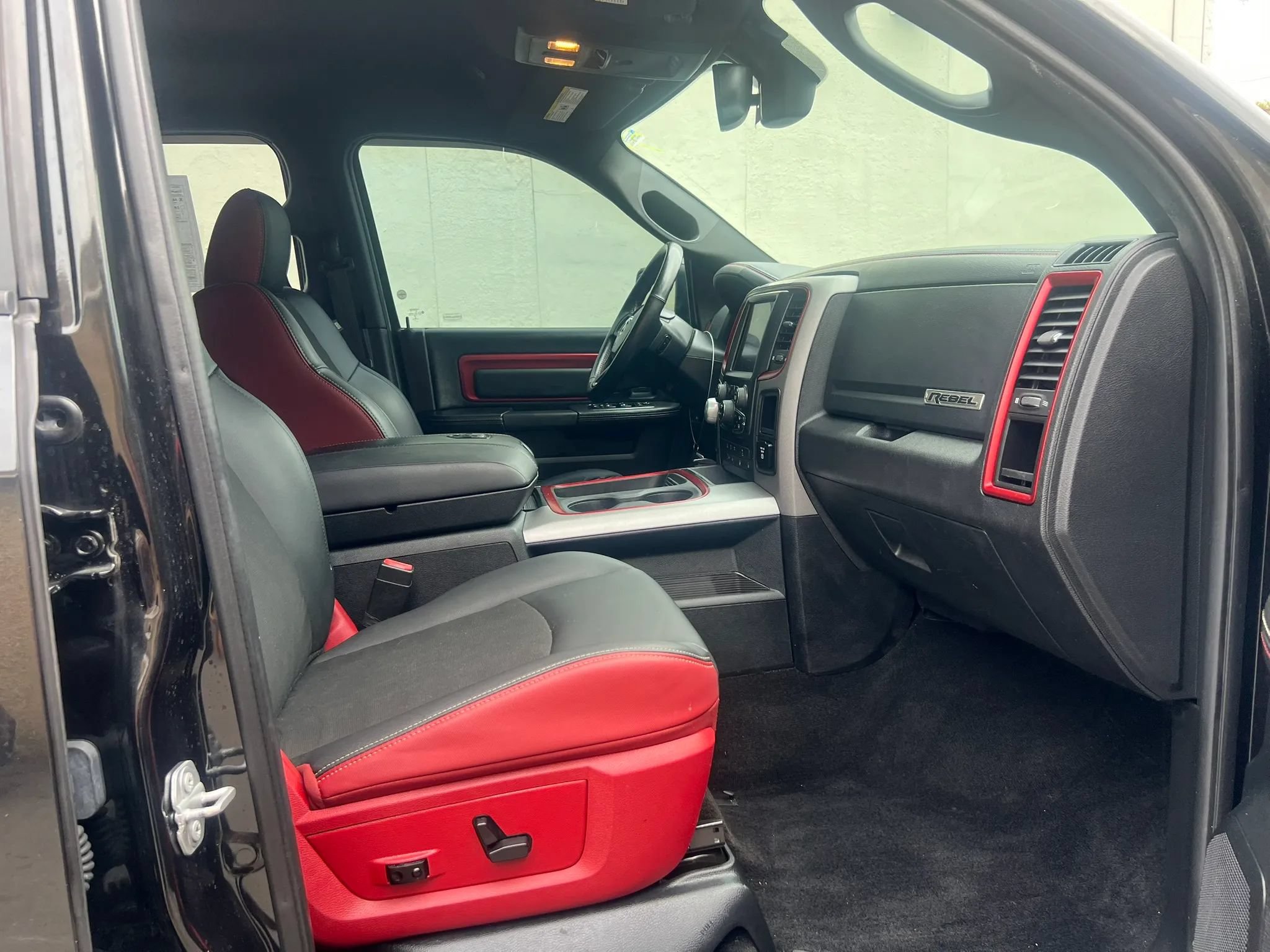 Used 2017 RAM 1500 Rebel w/ Luxury Group AWD/4WD image 28