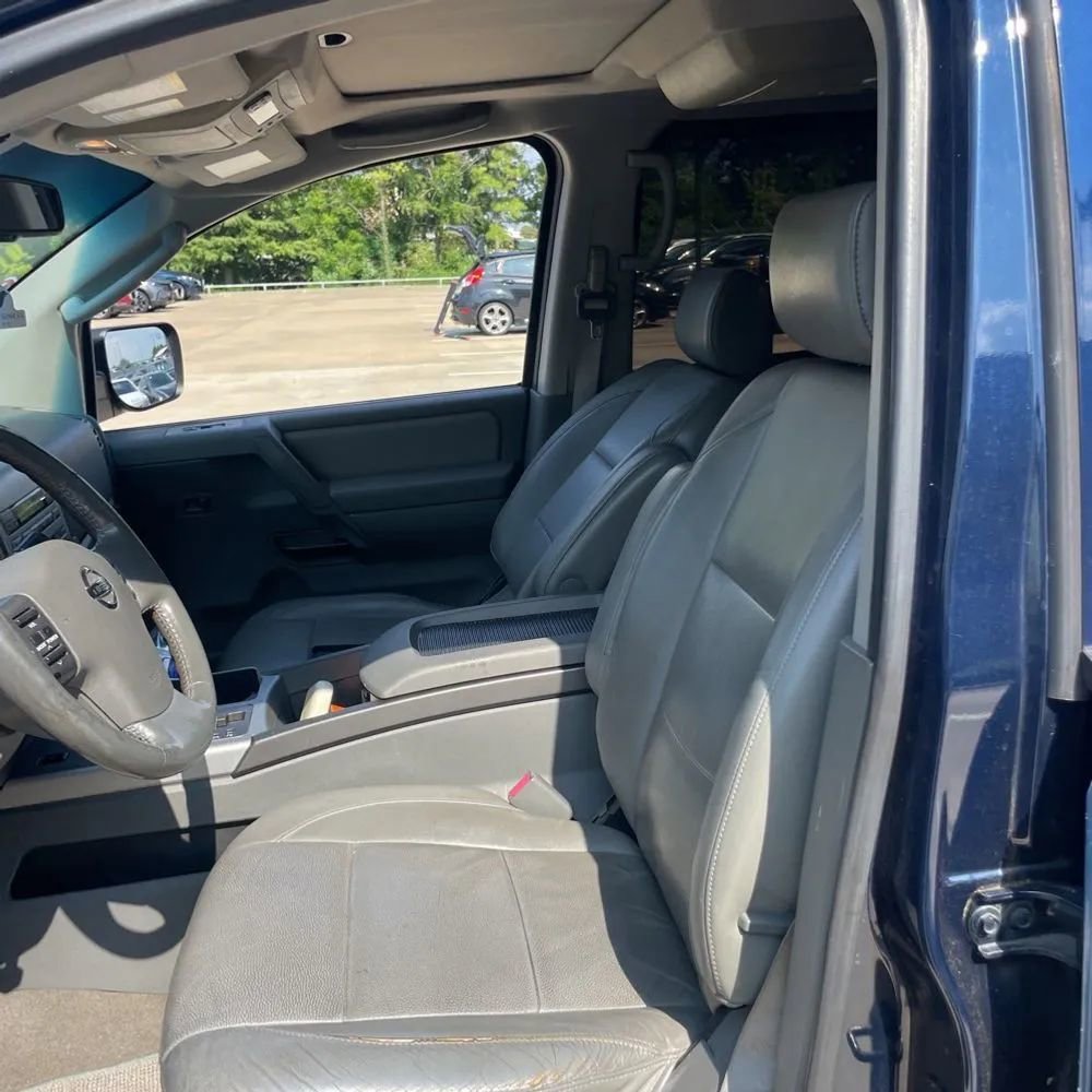 Used 2007 Nissan Titan LE image 38