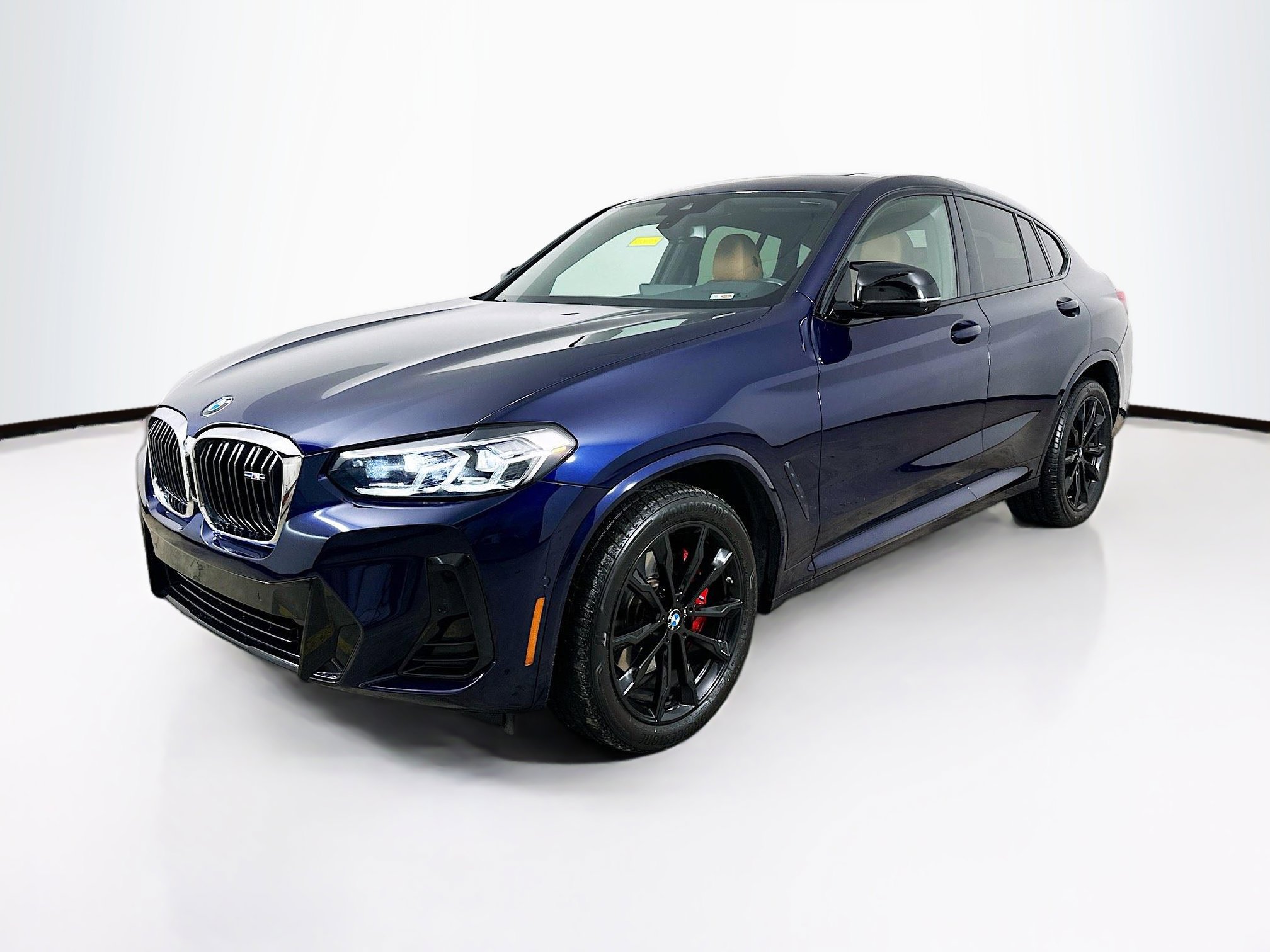 Used 2022 BMW X4 M40i w/ Parking Assistance Package image 1