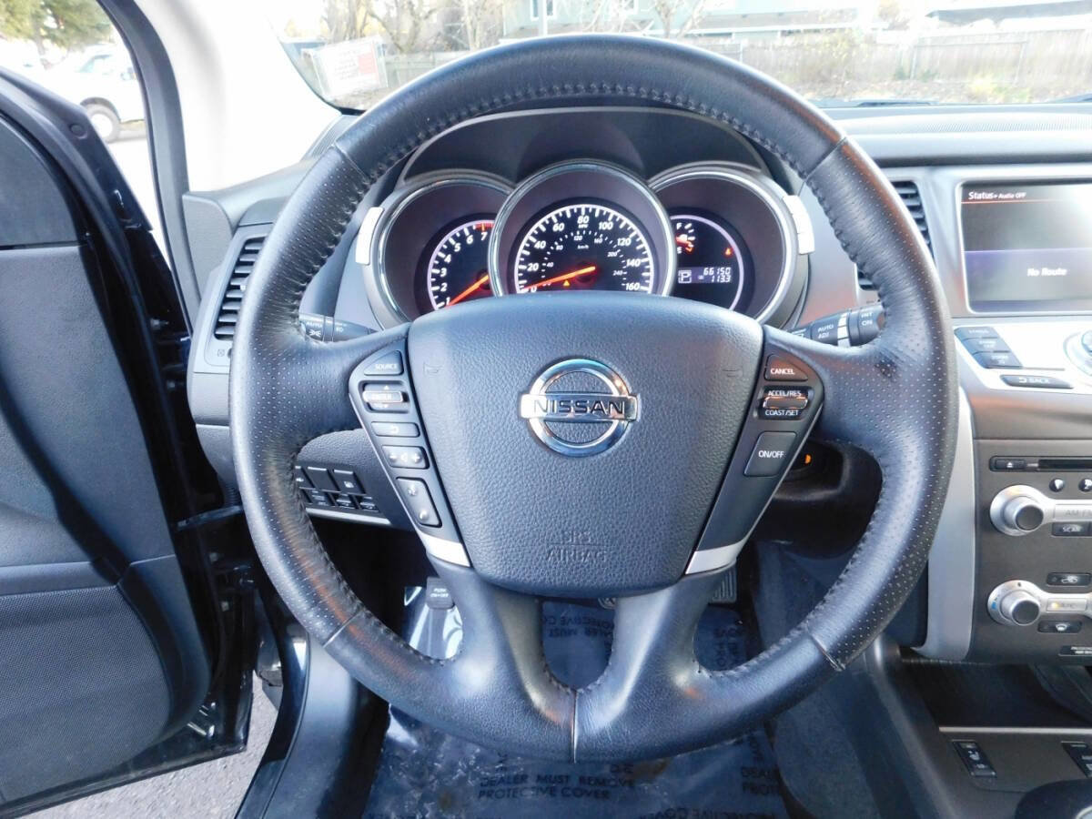 Used 2012 Nissan Murano SL w/ Navigation Pkg image 9