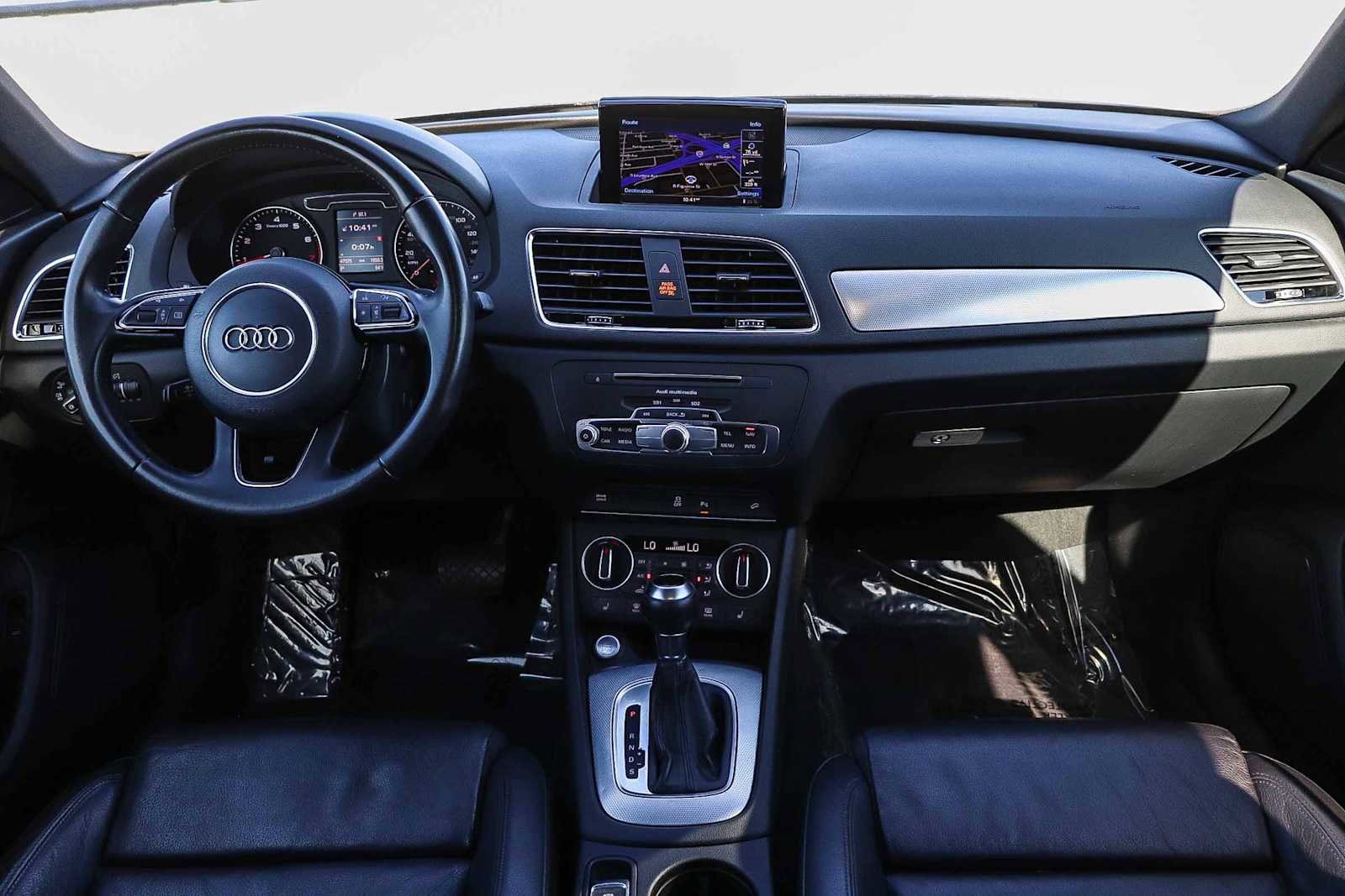 Used 2018 Audi Q3 2.0T Premium Plus w/ Premium Plus Package image 16