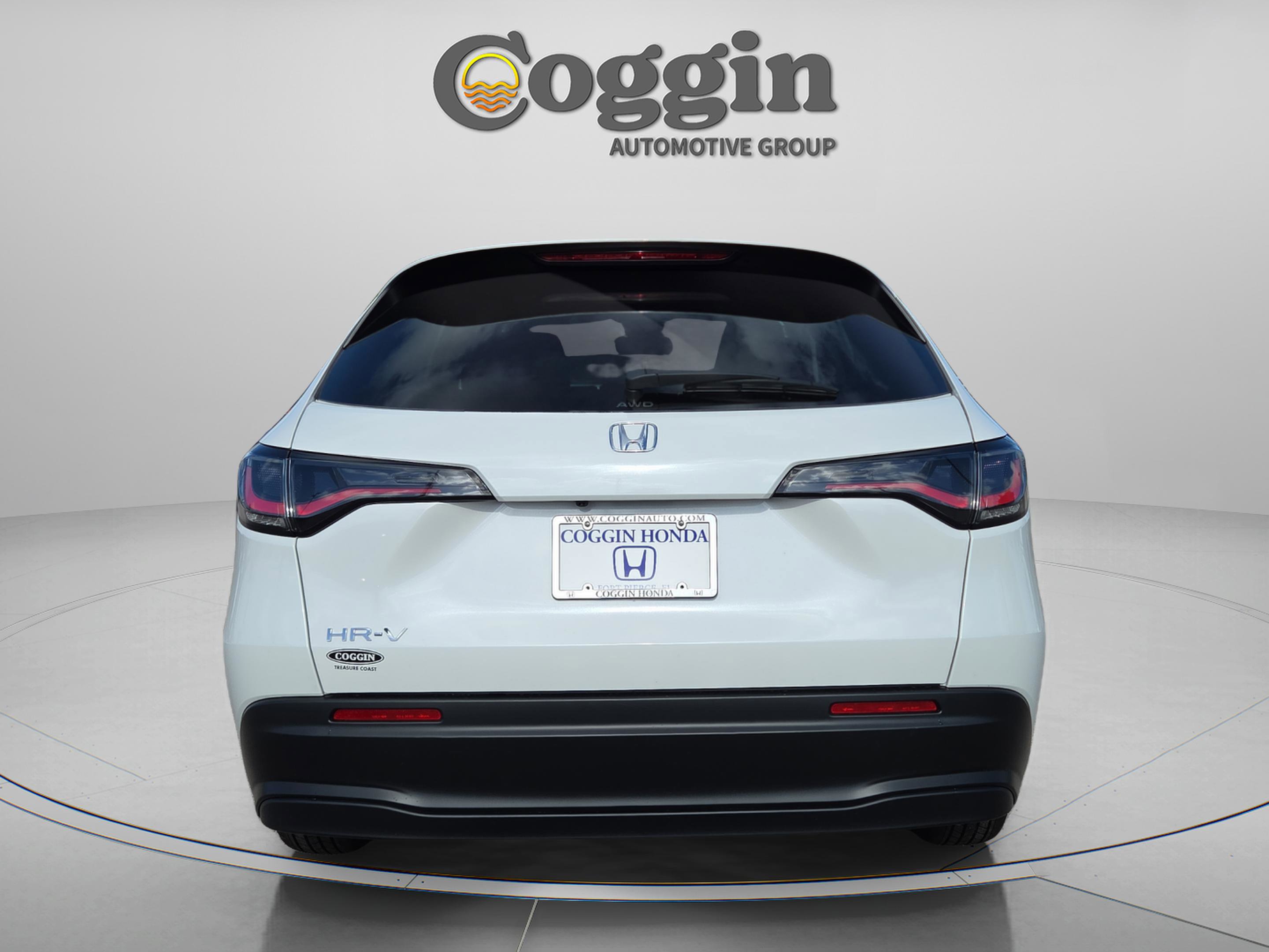 New 2026 Honda HR-V LX image 4