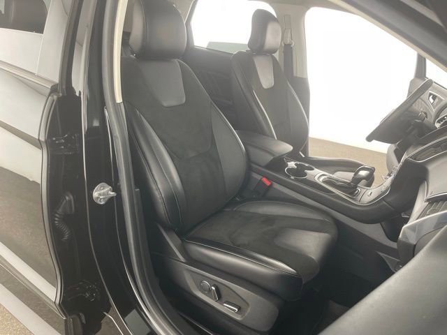 Used 2018 Ford Edge Sport w/ Cold Weather Package image 48