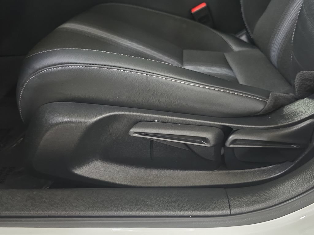 Used 2023 Honda Civic Sport image 28