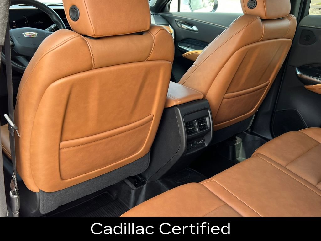 Certified 2024 Cadillac XT4 Sport AWD/4WD image 35