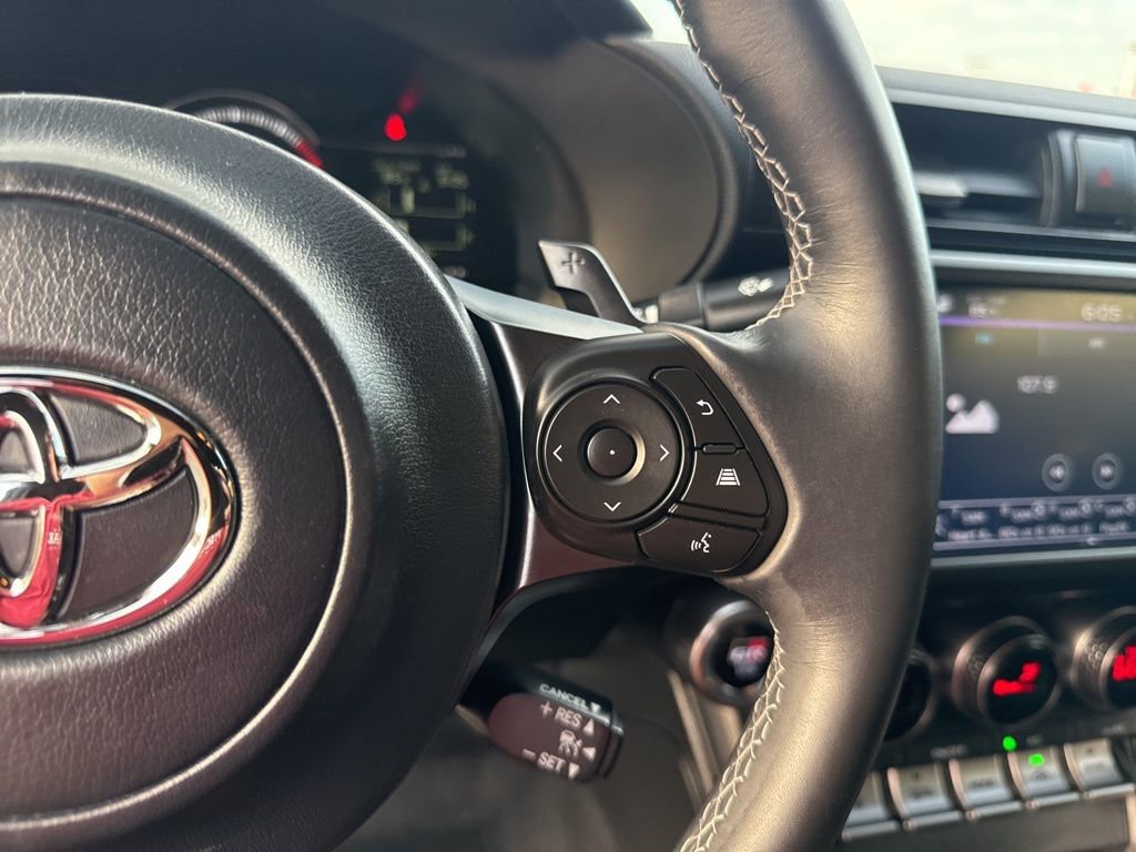 Used 2025 Toyota GR86 Premium image 24