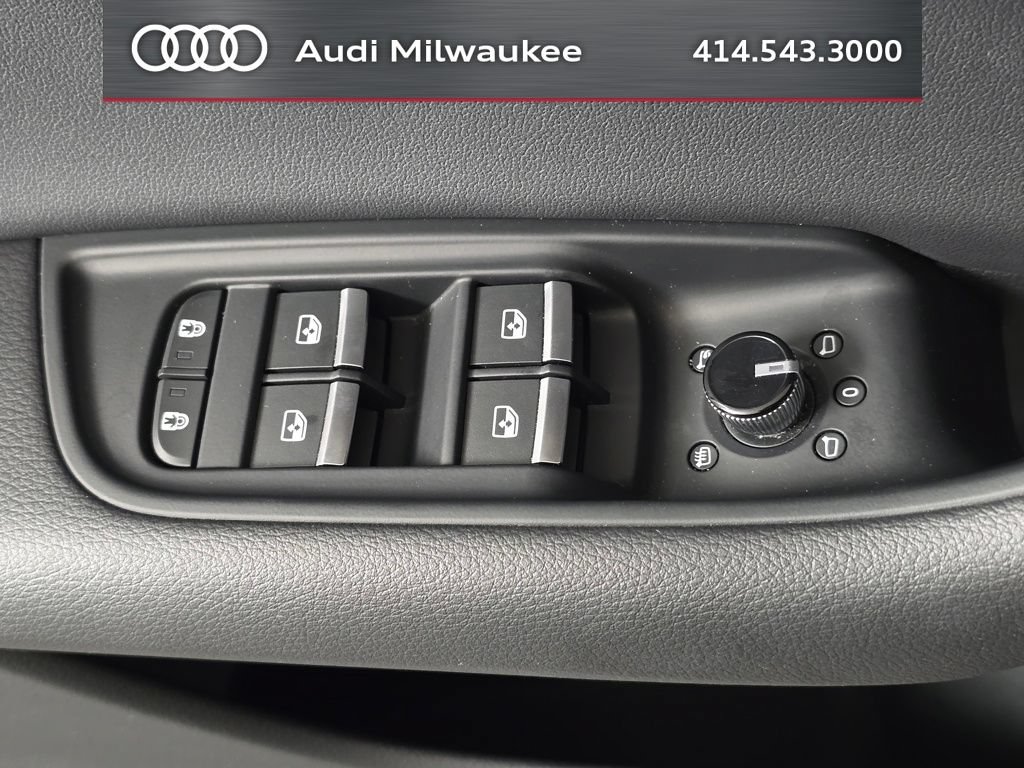 Used 2023 Audi Q8 Premium w/ Convenience Package AWD/4WD image 14