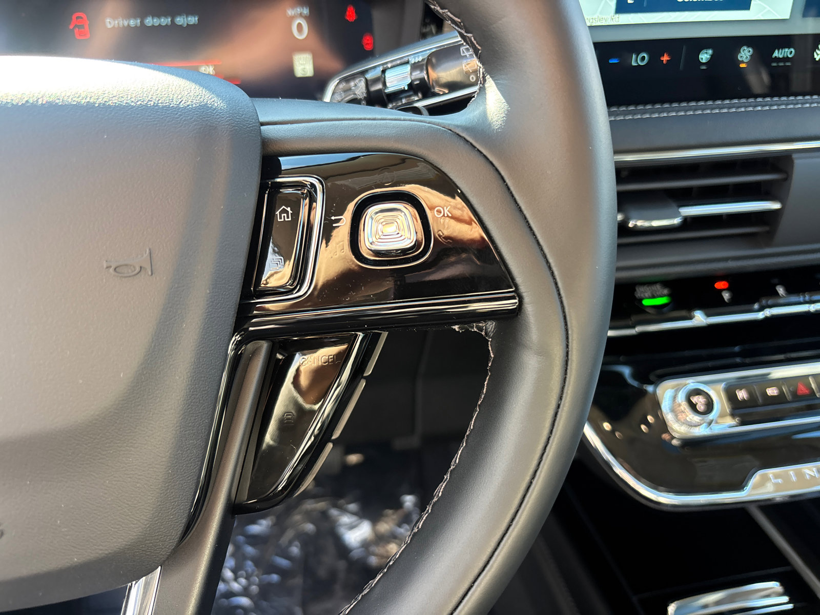 New 2026 Lincoln Corsair Reserve AWD/4WD image 18