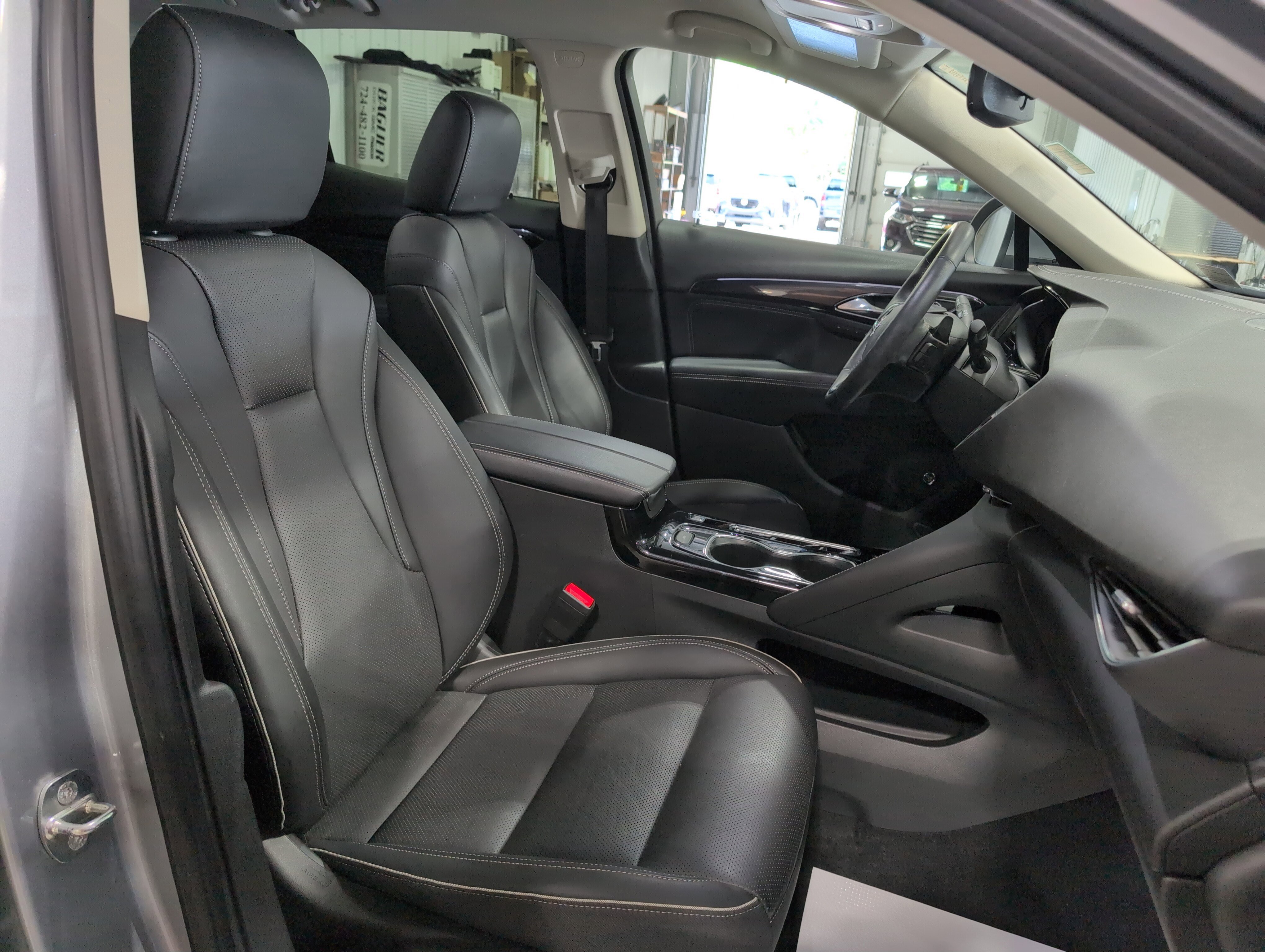 Used 2023 Buick Envision Essence AWD/4WD image 14