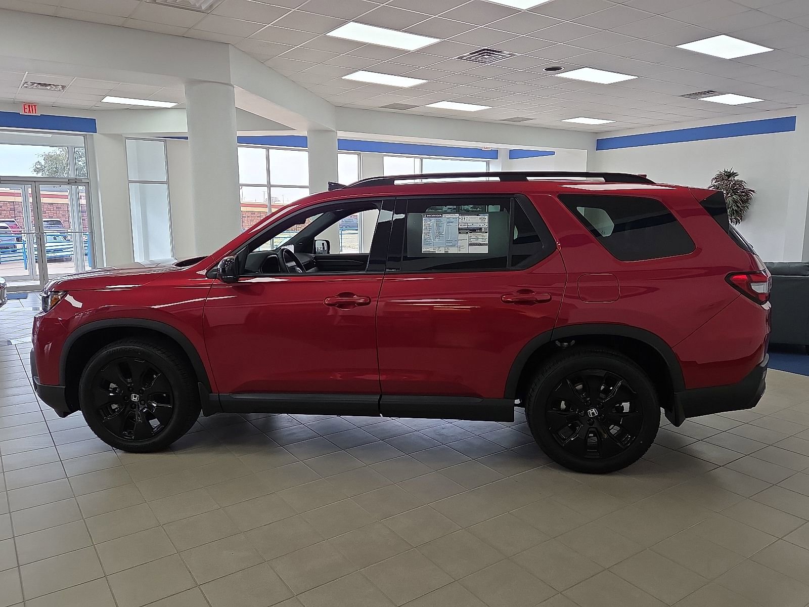 New 2026 Honda Pilot Black Edition image 2