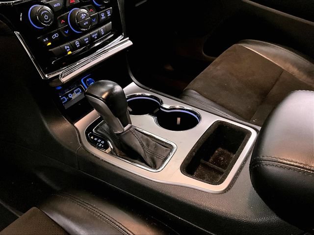 Used 2021 Jeep Grand Cherokee Laredo X AWD/4WD image 16