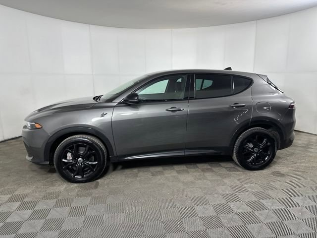 Used 2024 Dodge Hornet R/T w/ R/T Blacktop Package image 6