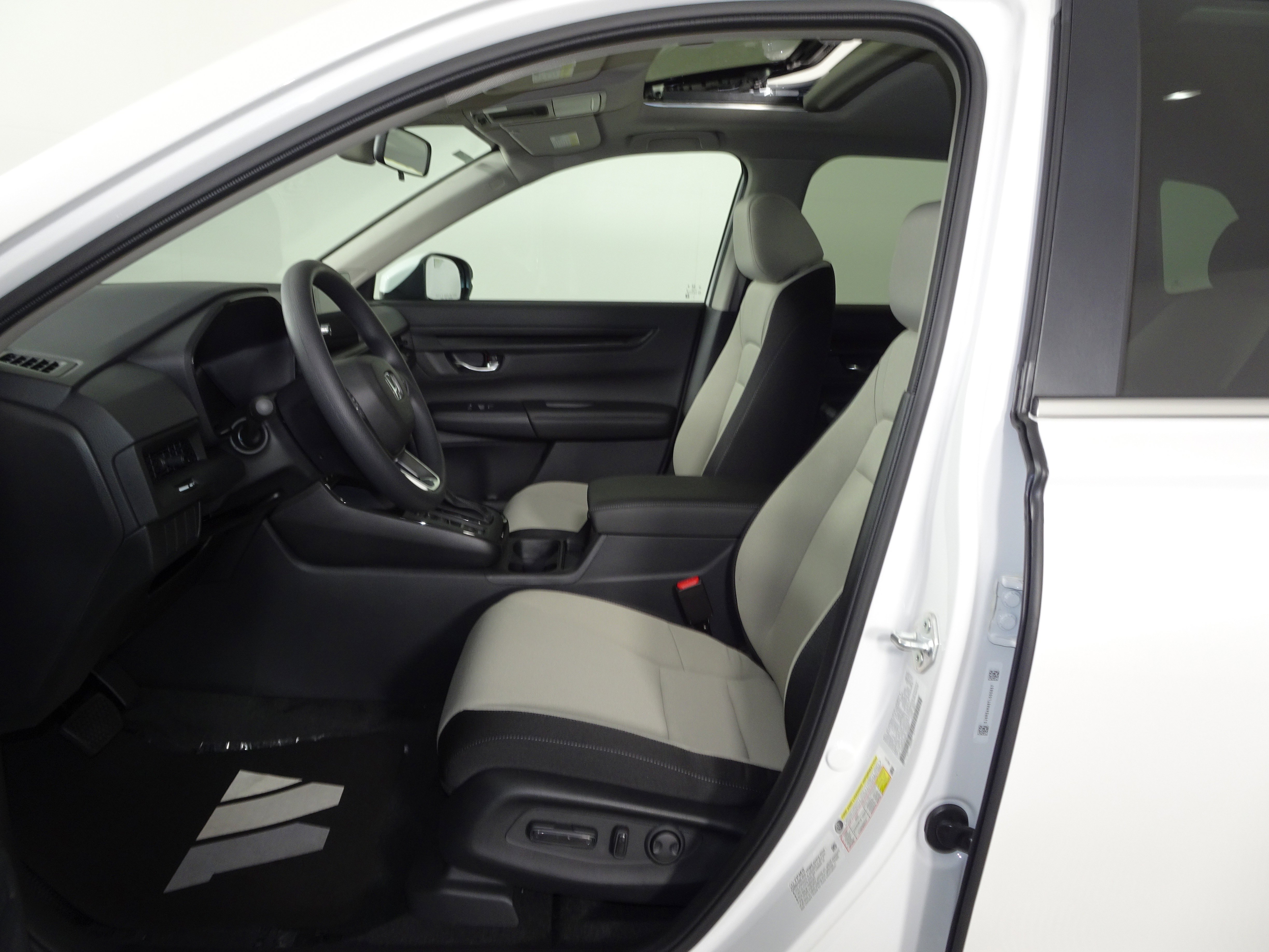 New 2026 Honda CR-V EX image 4