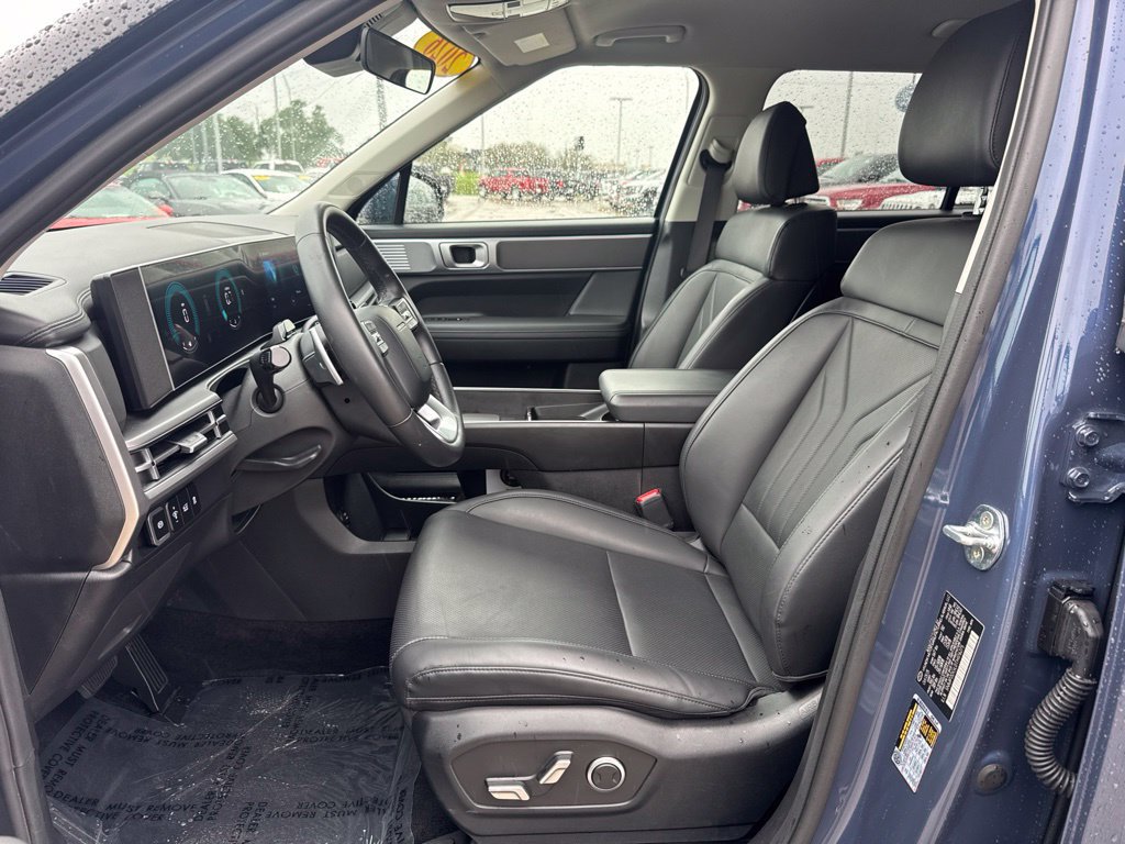 Used 2026 Hyundai Santa Fe SEL AWD/4WD image 4