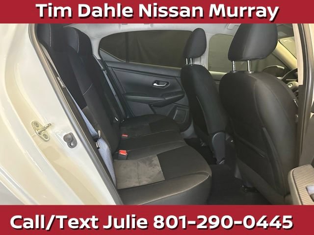 Used 2023 Nissan Sentra SR w/ Midnight Edition Package FWD image 18