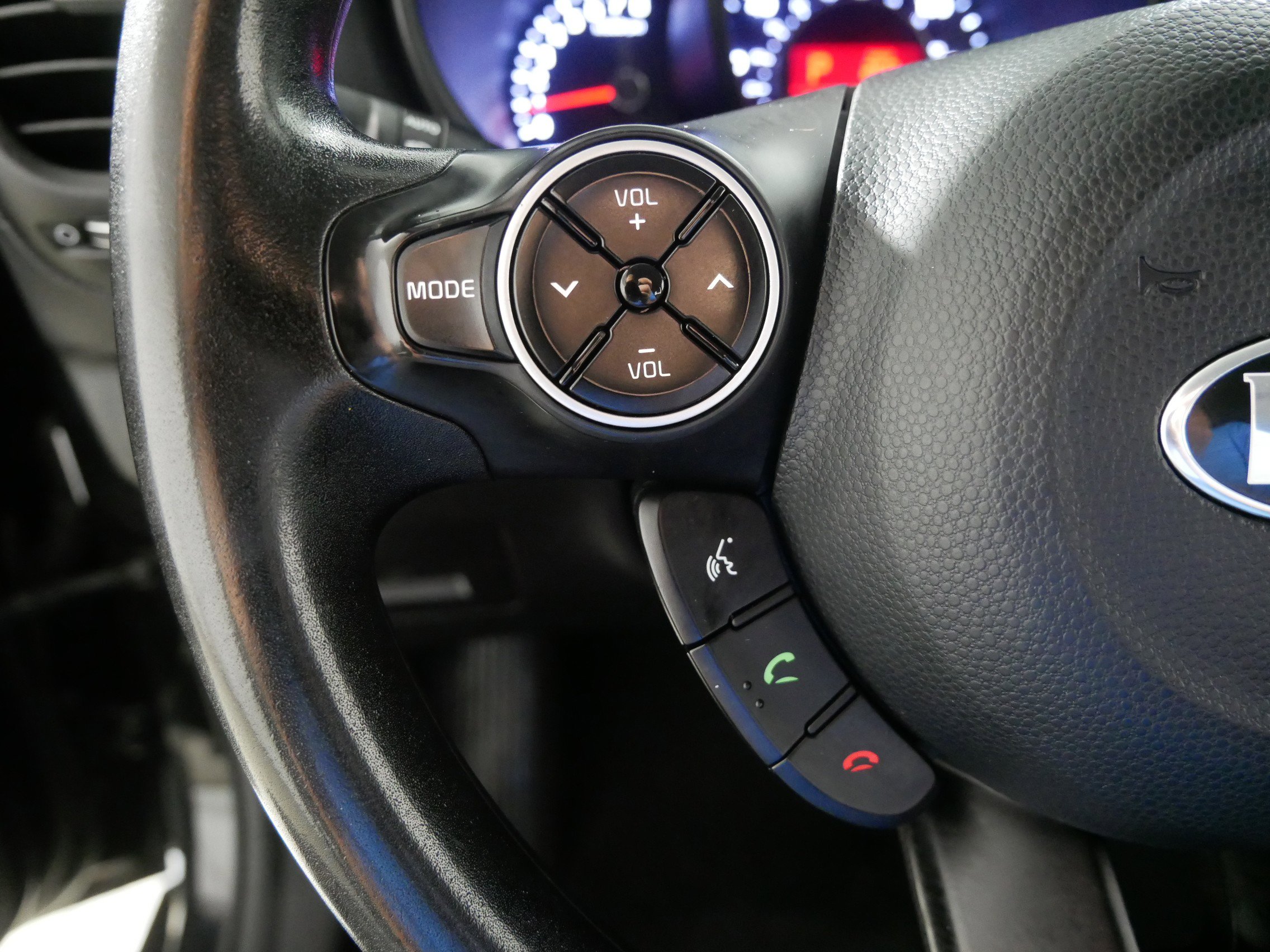 Used 2017 Kia Soul + image 27